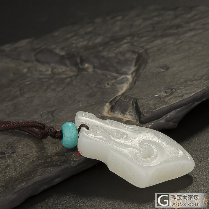白皮籽料仿古龙_挂件白玉