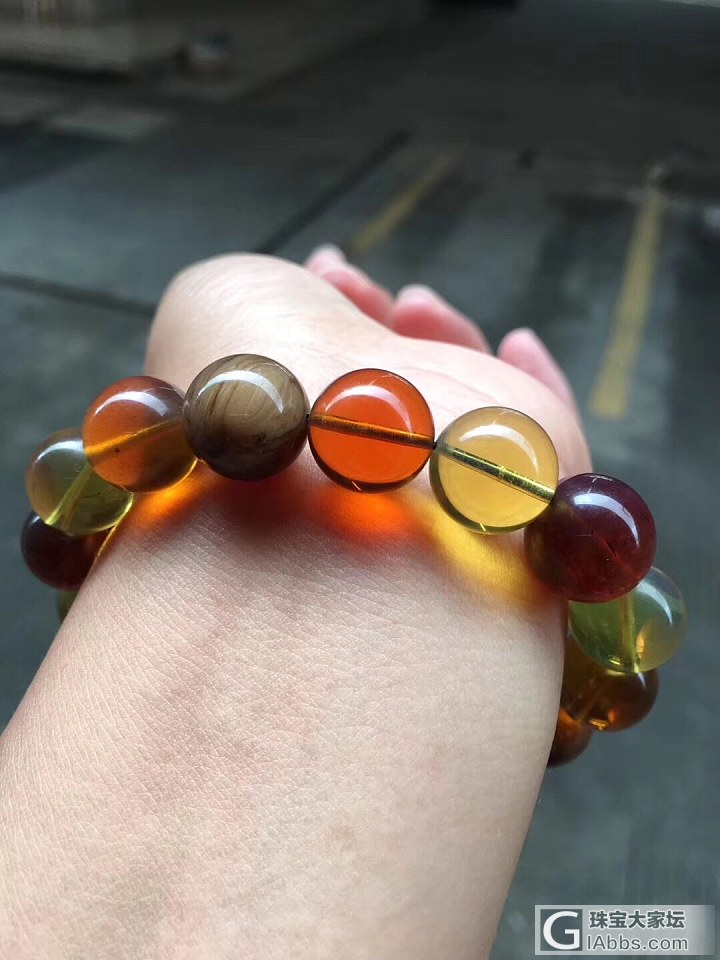 精美茶宝手串纯国工正圆，尺寸12.5mm，重18克价950_多宝琥珀