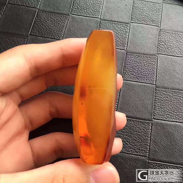 精品蜜蜡_挂件植物珀