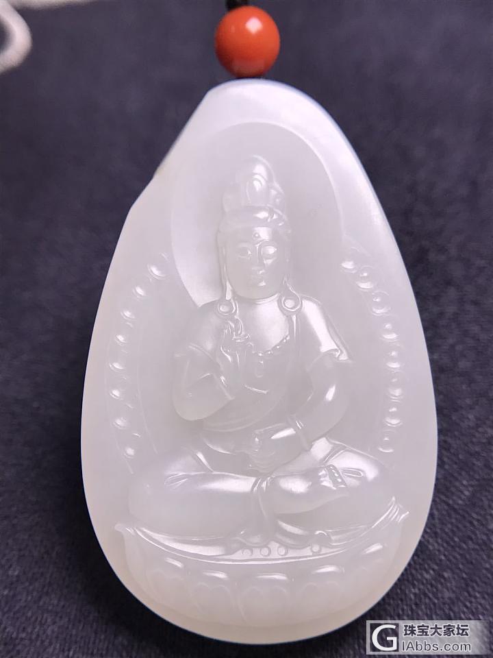 男戴观音女戴佛，这应该是中国人对玉最普遍的共识，也是最质朴的追求 ——平安_挂件白玉和田玉