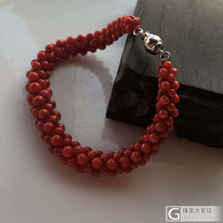 红珊瑚纯手工编织手链 喜欢的私信我哦_珊瑚手链
