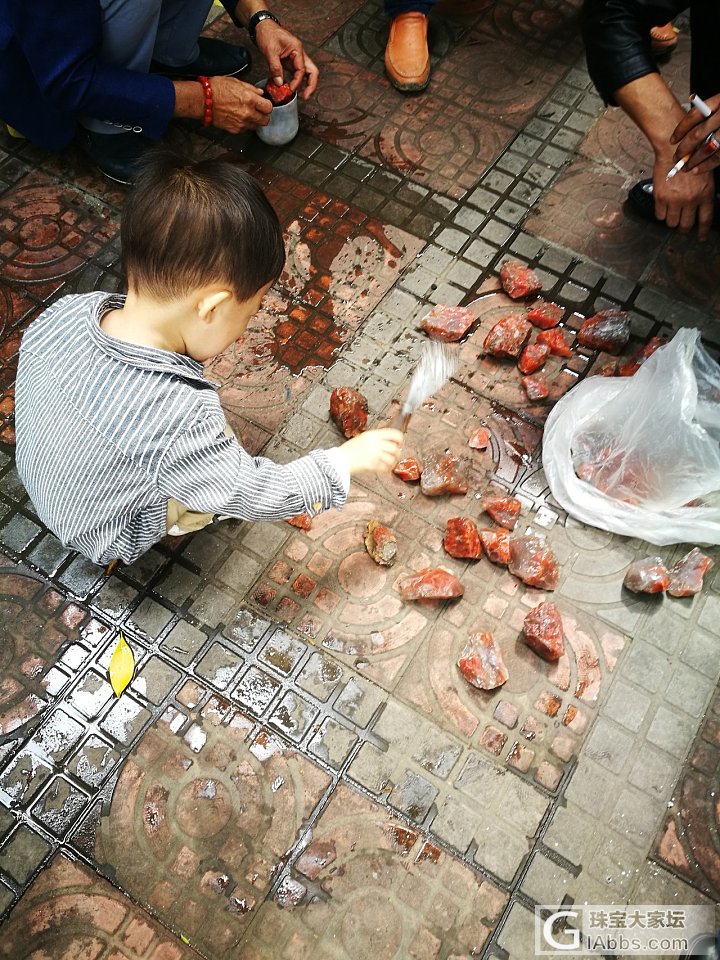 切割南红，从娃娃抓起~_南红