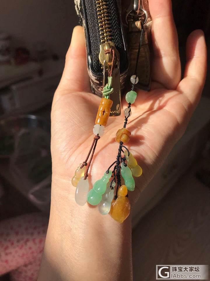 翡翠小挂饰水红包_挂饰翡翠