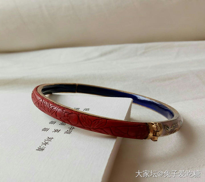 古法漆雕的美_漆器手镯