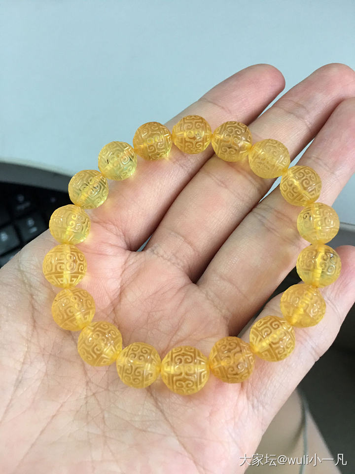 求大神帮我看看这串琥珀是真的吗？_珠串琥珀