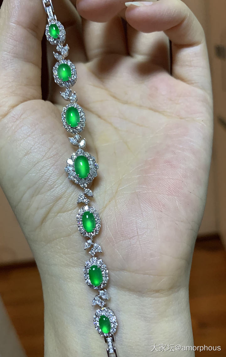 昨晚刚收到的翡翠绿眼睛，还有近期收的心爱之物_手链翡翠首饰