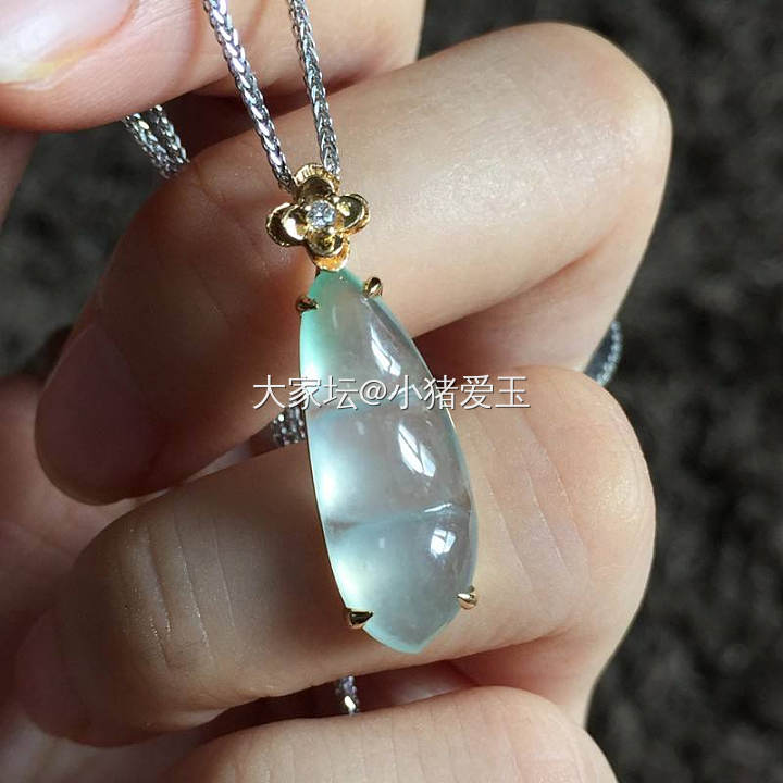 高冰福豆吊坠_挂件翡翠