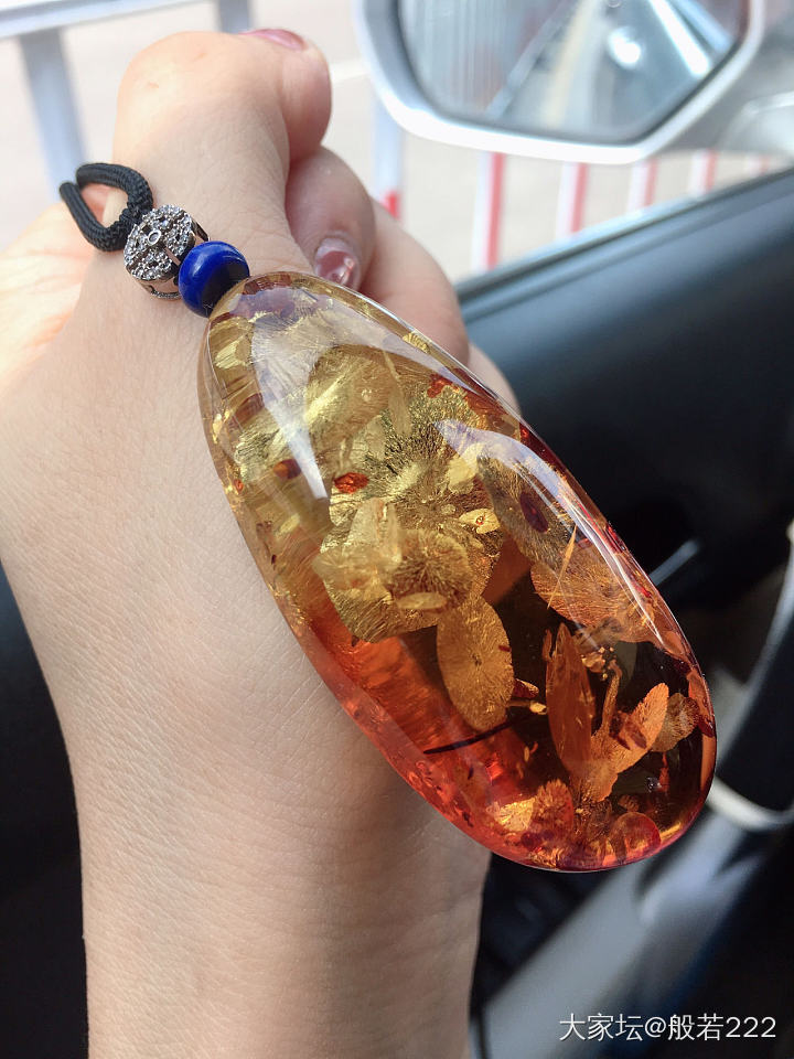 红花琥珀_挂件琥珀