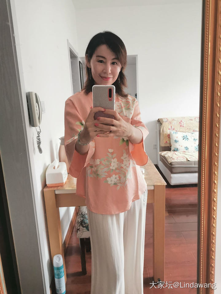 何以解忧，唯有美物与美衣呀😀😀😀_穿搭