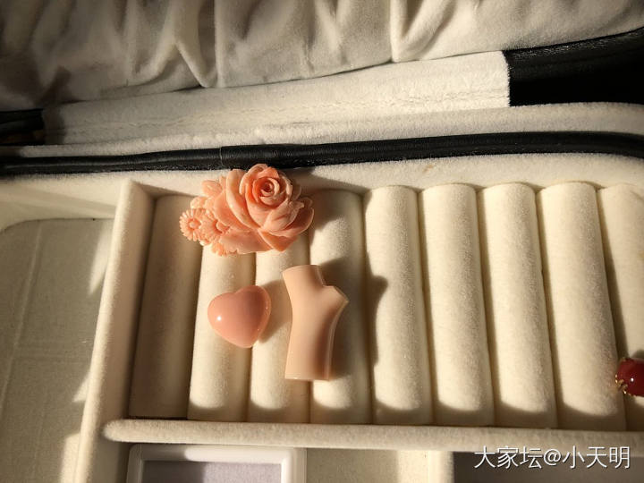 有机宝石王同学莫莫阿卡深水_彩色宝石
