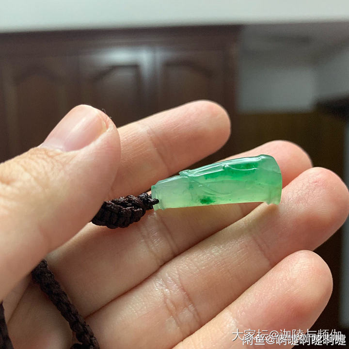 绿翡翠竹节，有纹_翡翠