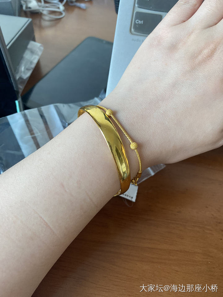 曼卡龙实心扁镯