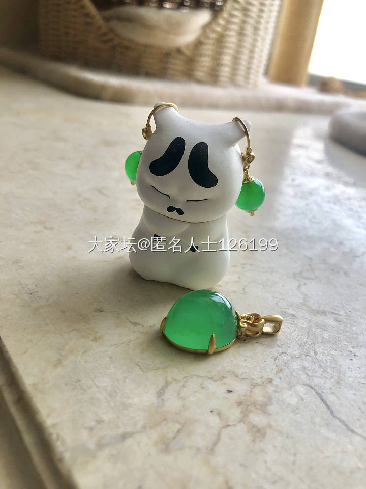 无聊的人又来了_蛋面时尚翡翠