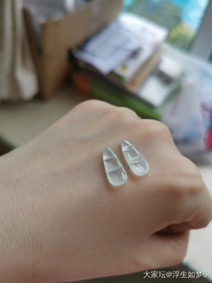 翡翠白冰豆子！_翡翠