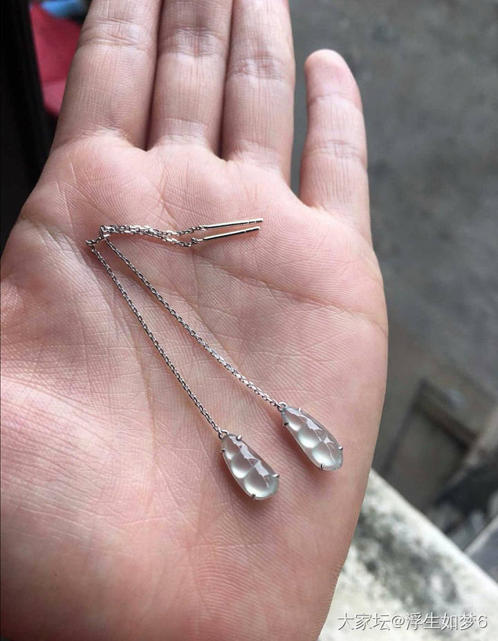 翡翠白冰豆子！_翡翠
