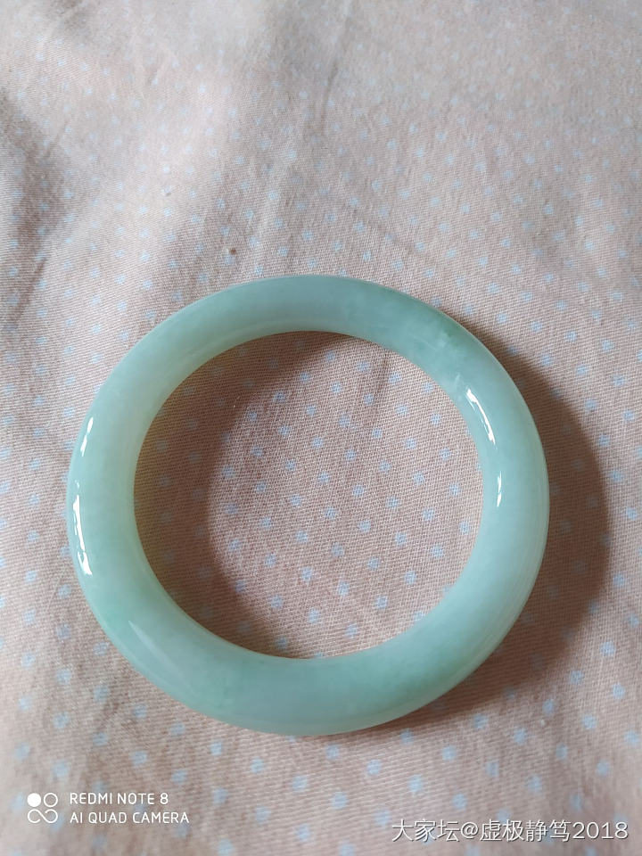 浅绿糯冰翡翠手镯_翡翠