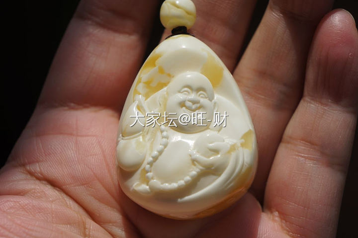 这个坑绝对是个深坑啊_挂件琥珀蜜蜡