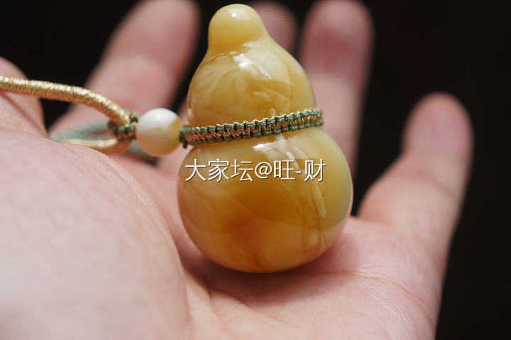 这个坑绝对是个深坑啊_挂件琥珀蜜蜡