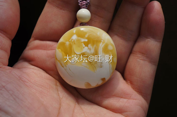 这个坑绝对是个深坑啊_挂件琥珀蜜蜡