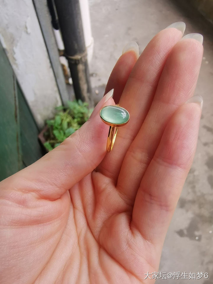 （底价1650亏出，爽快及时确认的来）蓝水18k翡翠戒指_翡翠