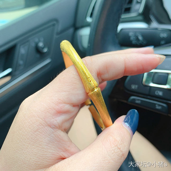 枯竹真美……_手镯金
