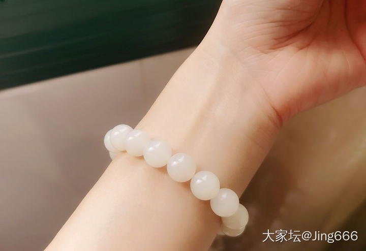 热腾腾糯米小丸子_珠串和田玉