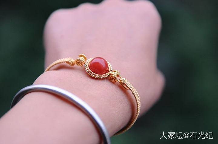 14K包金手工绕线——中古镯_南红