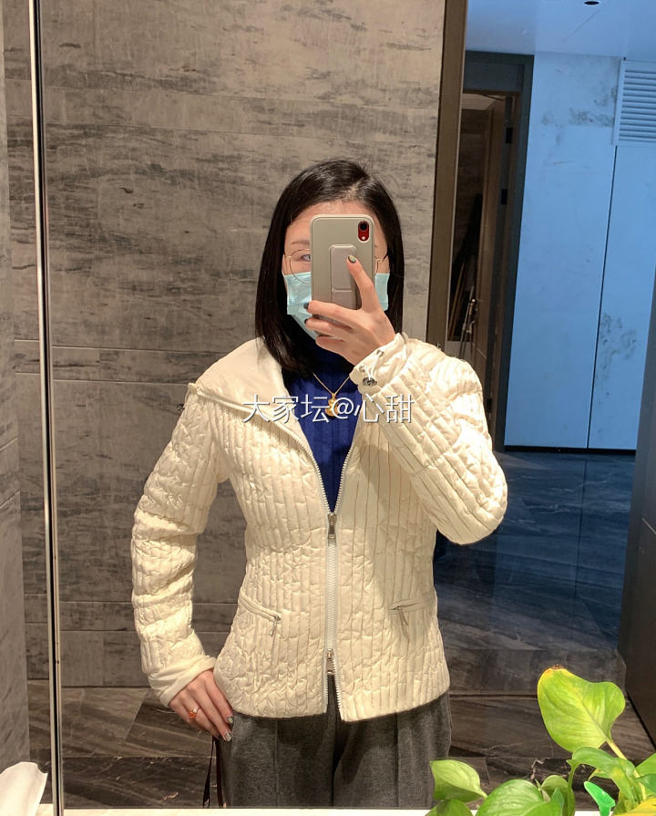 芬达戒指～周生生花丝葫芦吊坠_搭配金芬达