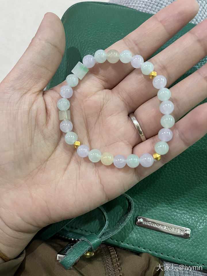 翡翠珠串_珠串翡翠