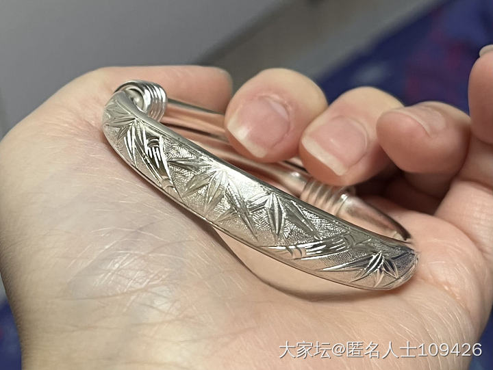 我还是买了😌_银