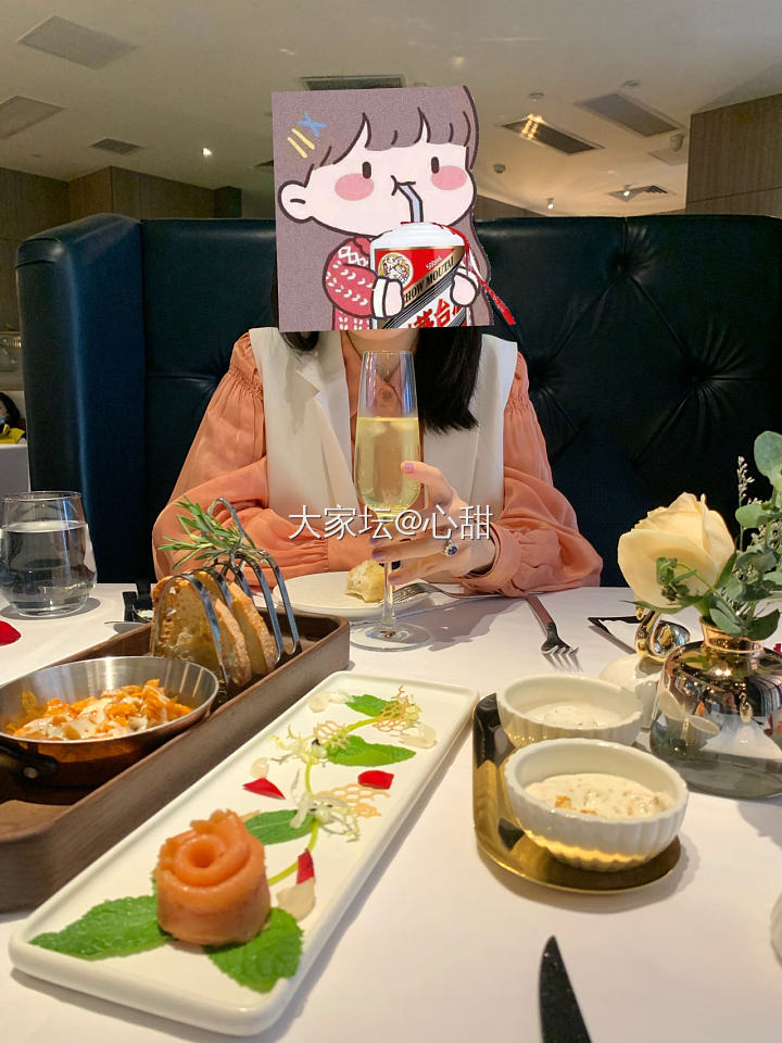 又庆生了😂二人世界版的生日🎂_蓝宝石钻石