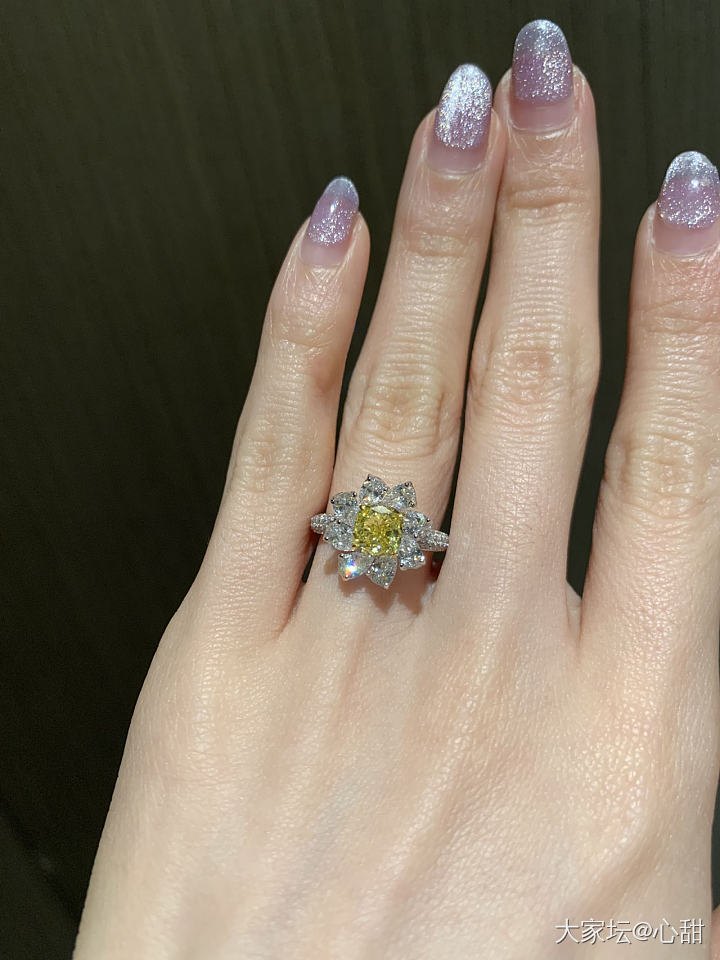 今天戴什么系列之克拉钻戒💍_戒指培育钻
