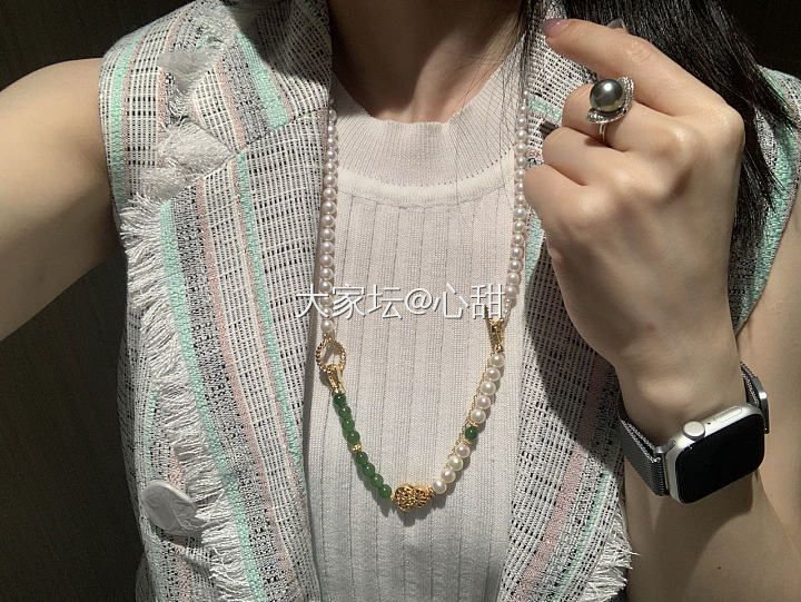 周一好呀😊今天休闲OL风～_搭配珍珠和田玉