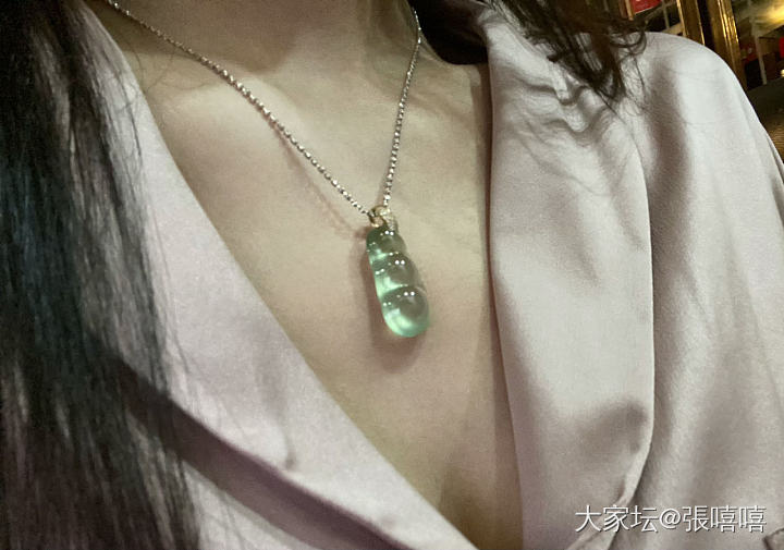 尽管我睡衣素面朝天 也不影响她的珠光宝气_求款式翡翠