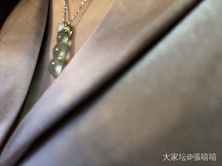 尽管我睡衣素面朝天 也不影响她的珠光宝气_求款式翡翠