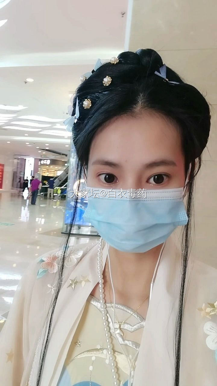 很久没做汉服造型了_穿搭