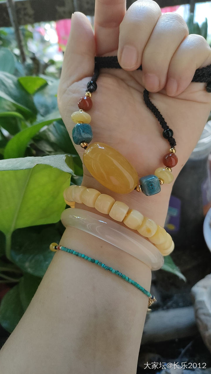百元多的快乐_琥珀蜜蜡