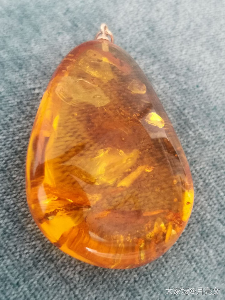 闪闪亮的琥珀_琥珀
