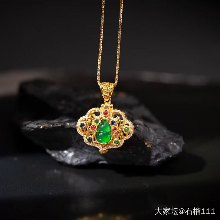 求推荐适合二十来岁女孩子的金饰_金