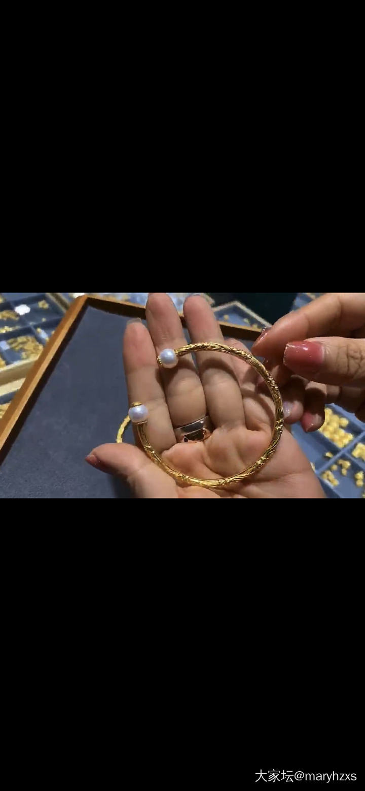这个镯子有坛友们入的嘛_有机宝石金