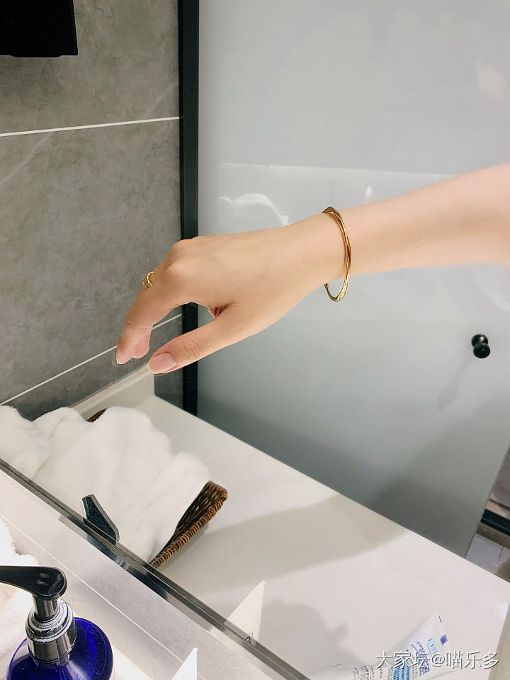 莫比乌斯手镯_福利社手镯金