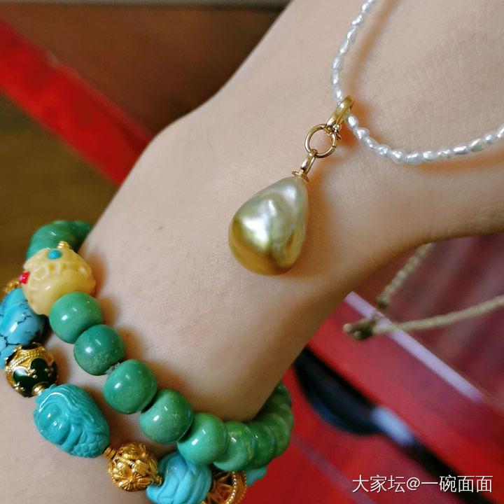 【珍珠】一颗渐变色金keshi_搭配珍珠有机宝石