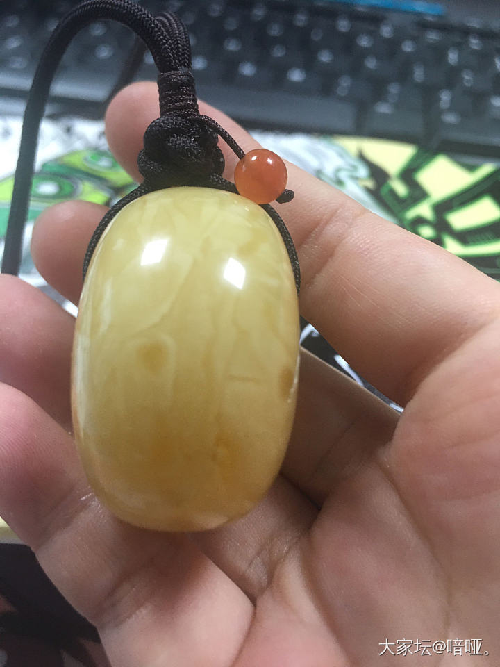一只胖扣扣_琥珀蜜蜡
