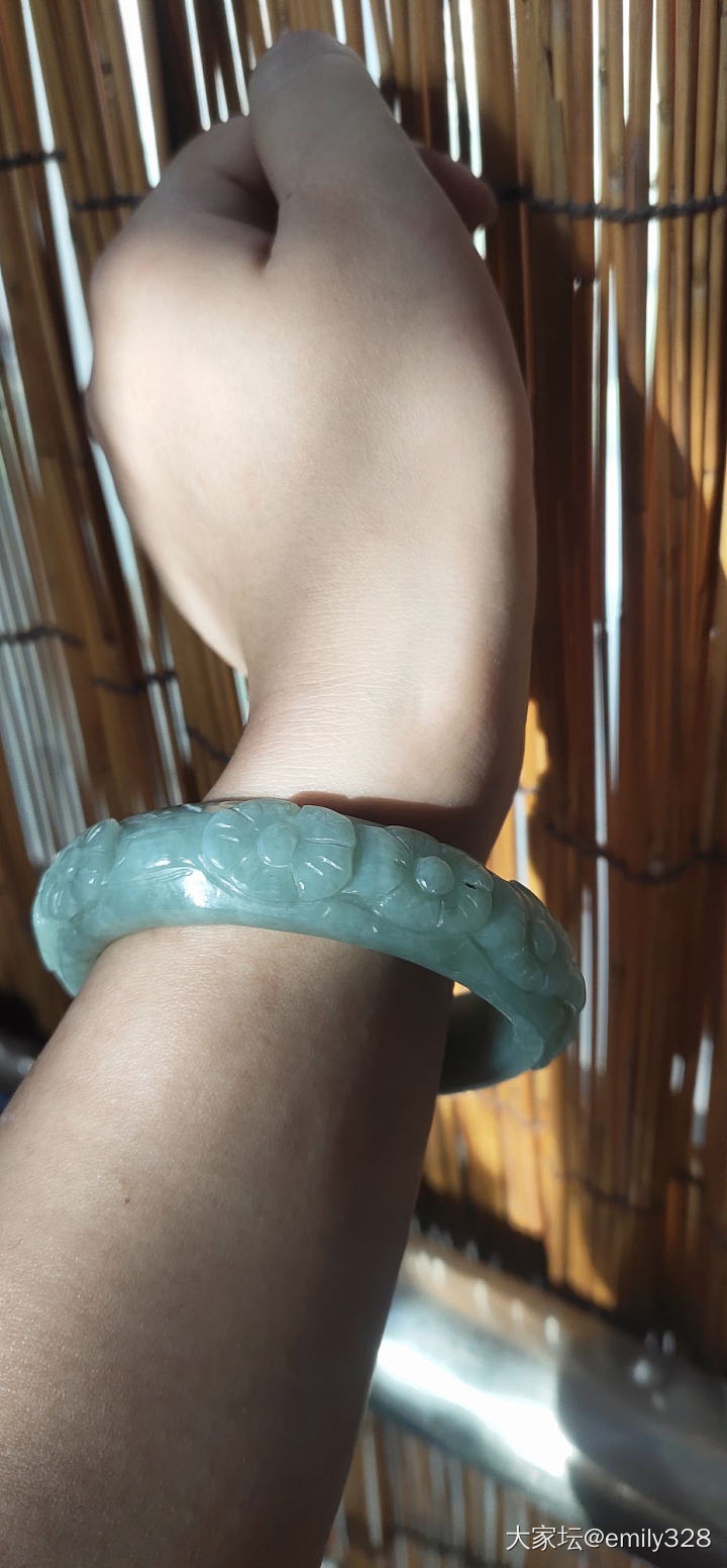 最是无情帝王家_手镯和田玉