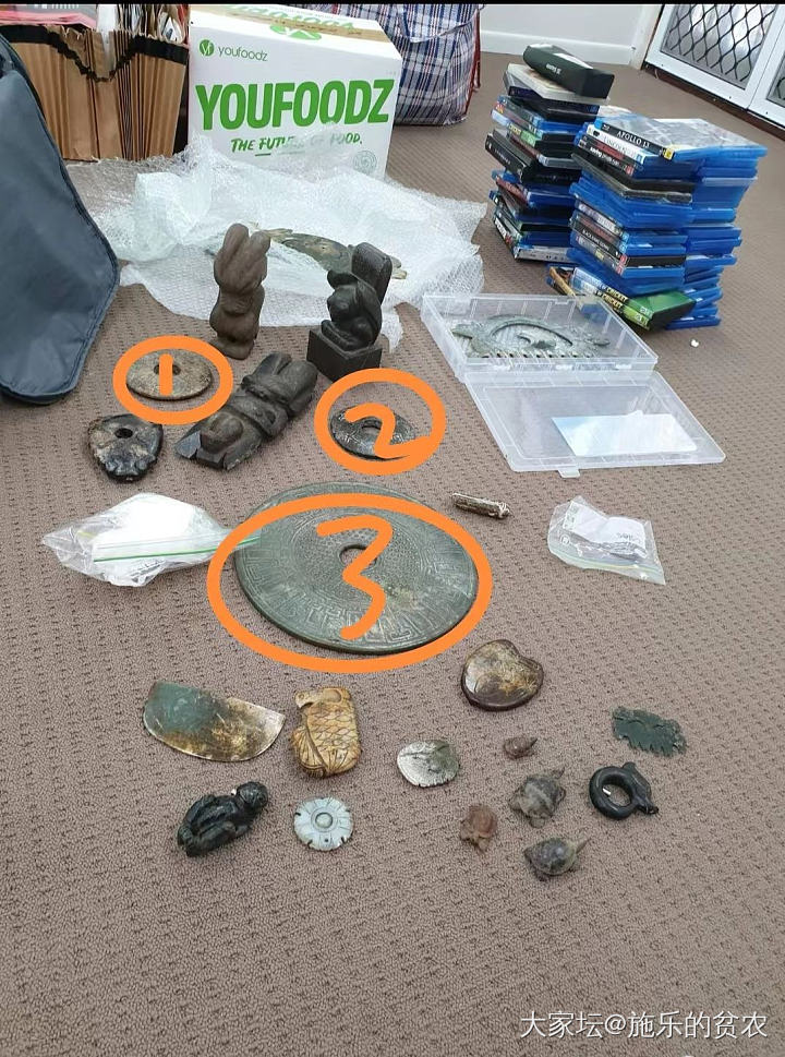 疑似夏商周时期玉壁？

又见惊艳？新的挑战来了！
不太清楚具体来自哪个时期的玉环..._文玩