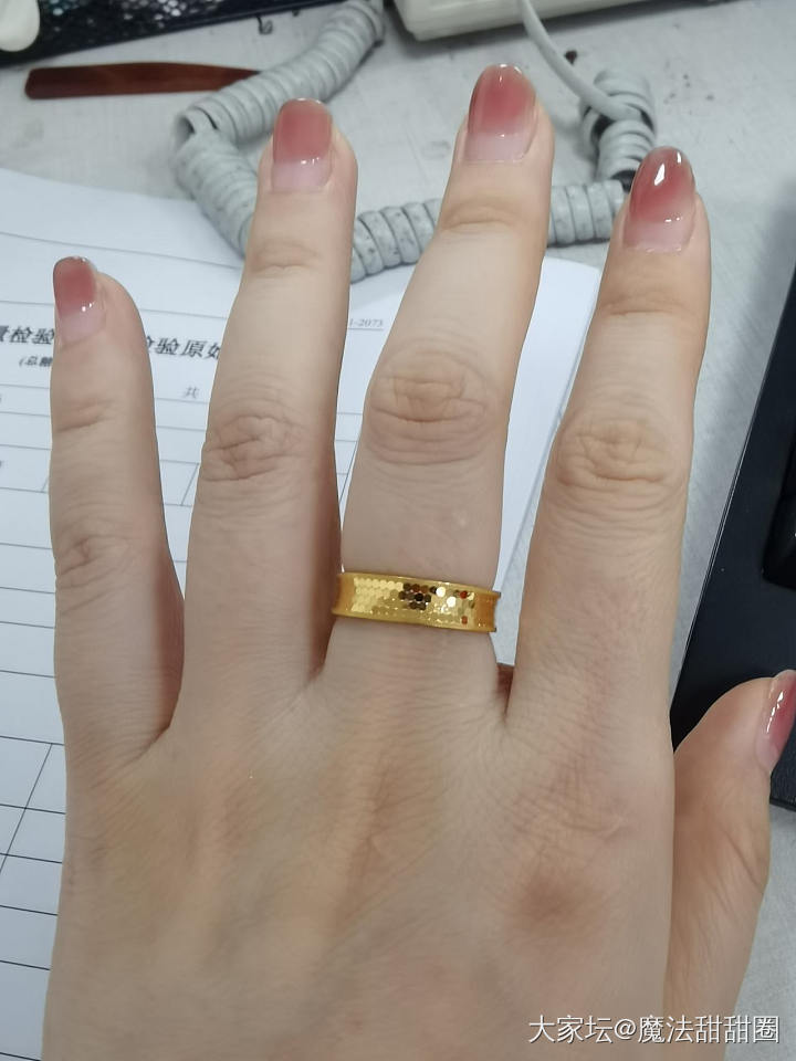 校长家蹦迪手镯还图_福利社手镯金