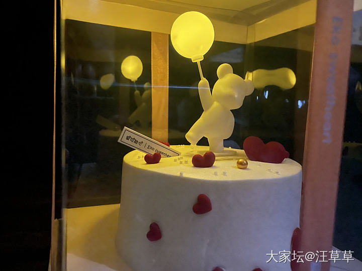 收到过最好看的花花，以为会一直孤独下去……
真的没想到会有人喜欢我，好好珍惜当下...