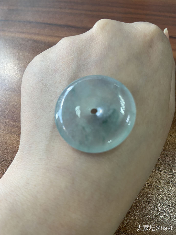 听说姐妹么很会看～_平安扣翡翠