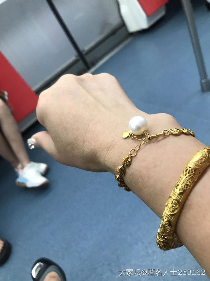 13的澳白配上金是否温柔点了？_珍珠搭配翡翠