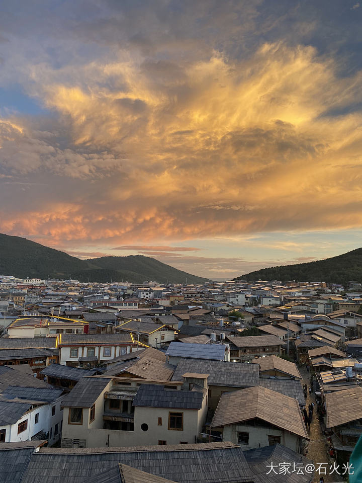 赶在暑假尾巴～香格里拉_景色旅游